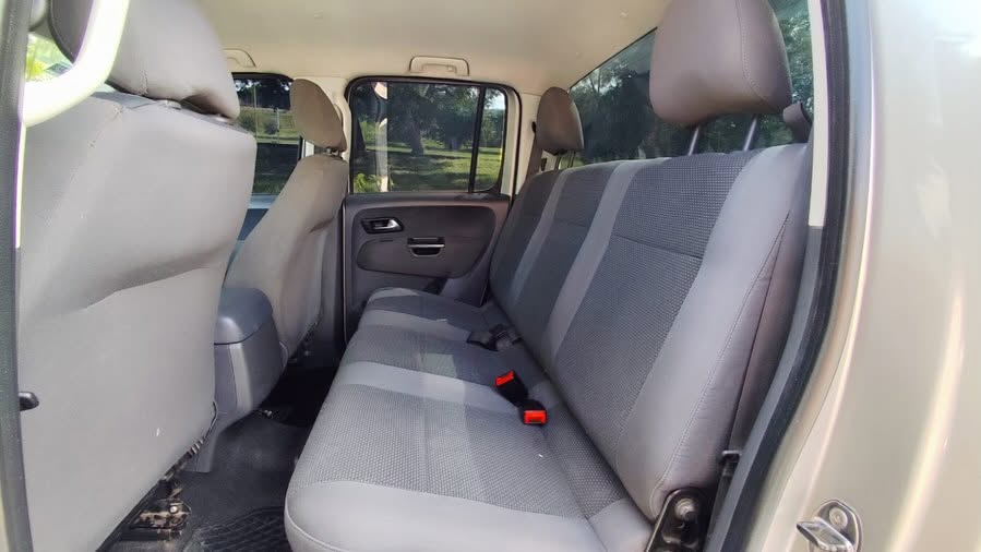 Volkswagen Amarok 2013: Asientos traseros