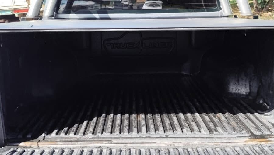 Volkswagen Amarok: Caja de carga