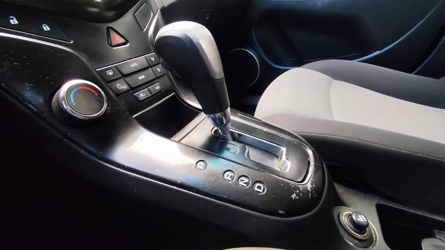 Chevrolet Cruze: Caja automática