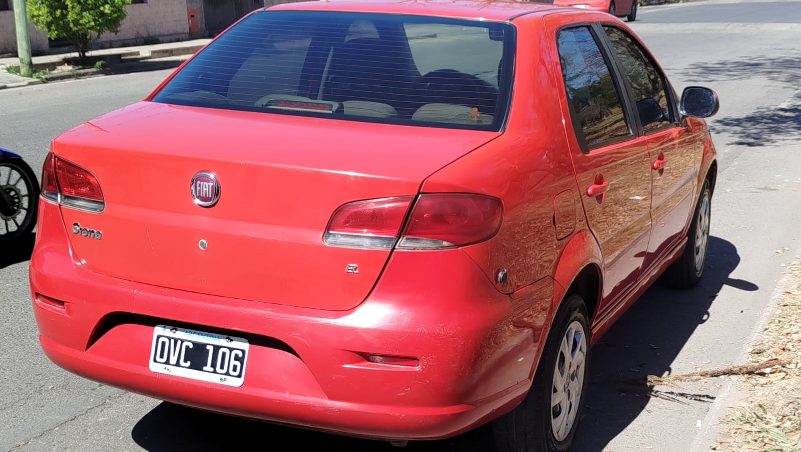 Fiat Siena 2015: Vista trasera derecha